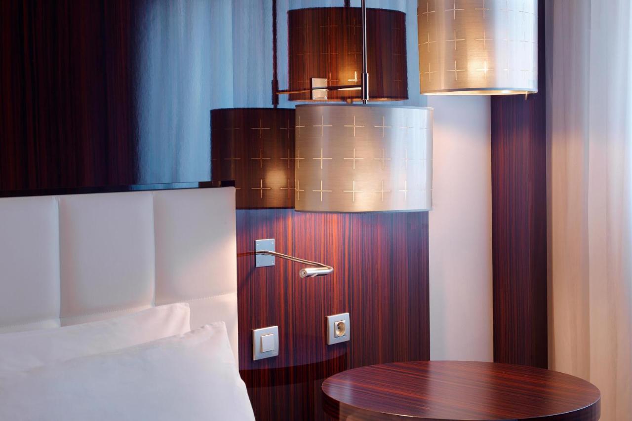 Le Méridien Etoile Hotel Paris